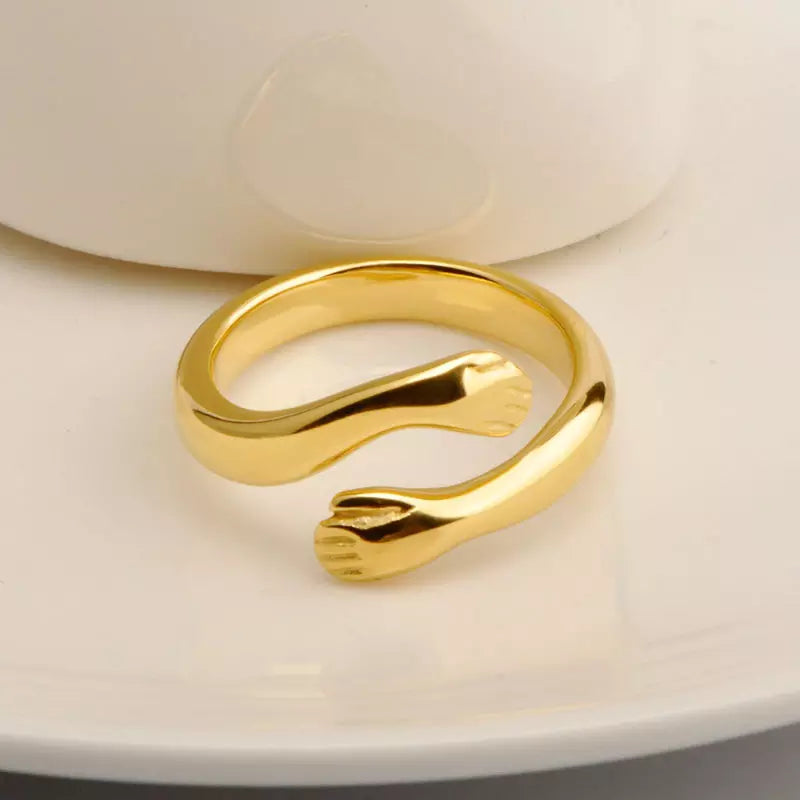 Hug Me Ring