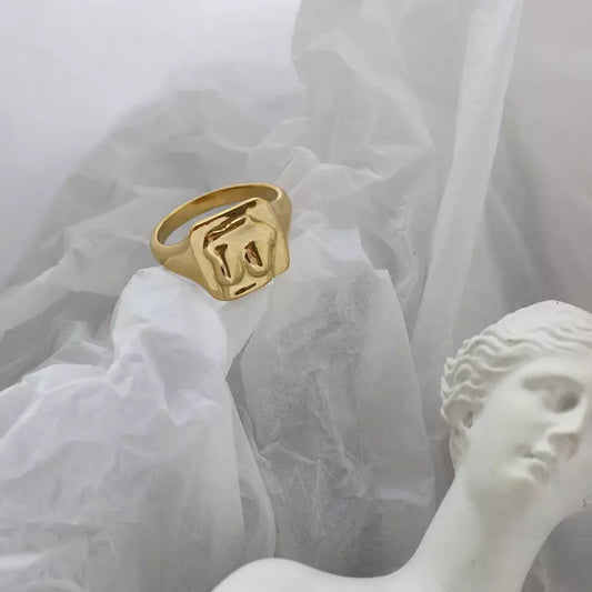 'The Girls' Ring